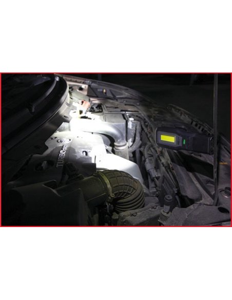 LAMPA DE MANA MOBILA PENTRU ATELIER. PLIABILA. 550 LUMENI