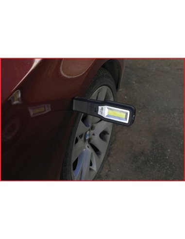LAMPA DE MANA MOBILA PENTRU ATELIER. PLIABILA. 550 LUMENI